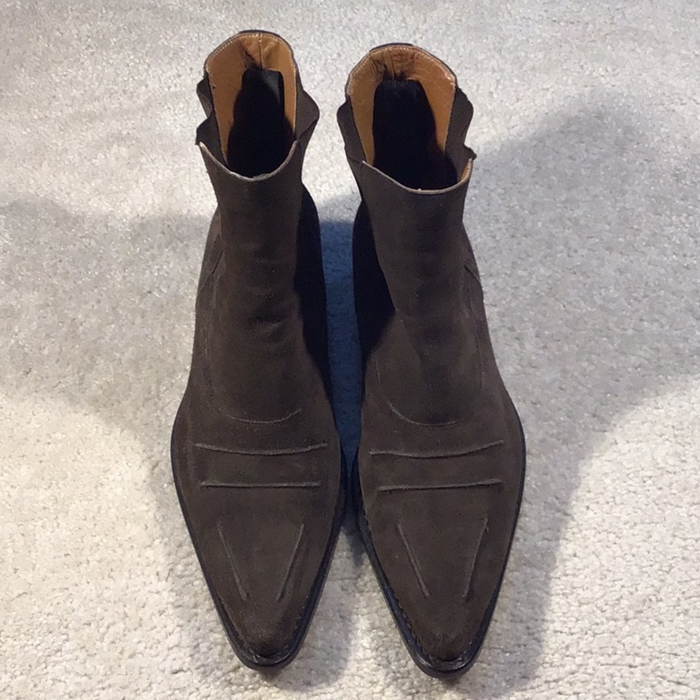 Mezlan in Beautiful brown suede
